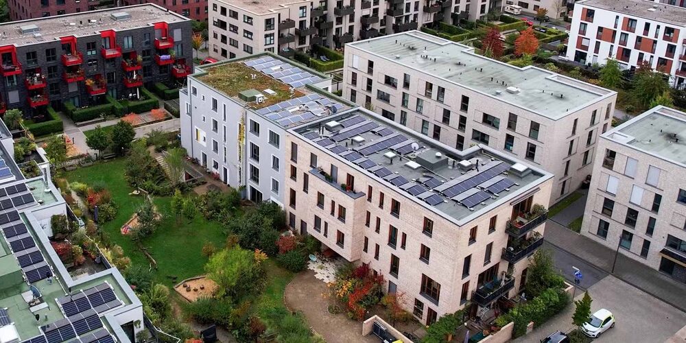 Mehrfamilienhaus mit Photovoltaik-Anlage für Mieterstrom